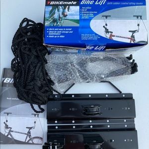 NWB BIKEmate Bike Lift Garage Handing Storage System 🌺